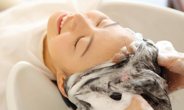 炭酸泉で洗い流す 